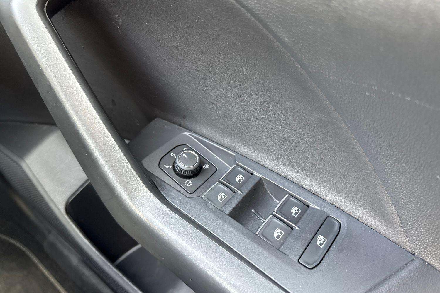 Used Volkswagen T-Cross 2024 for sale - 76185999: Photo 24