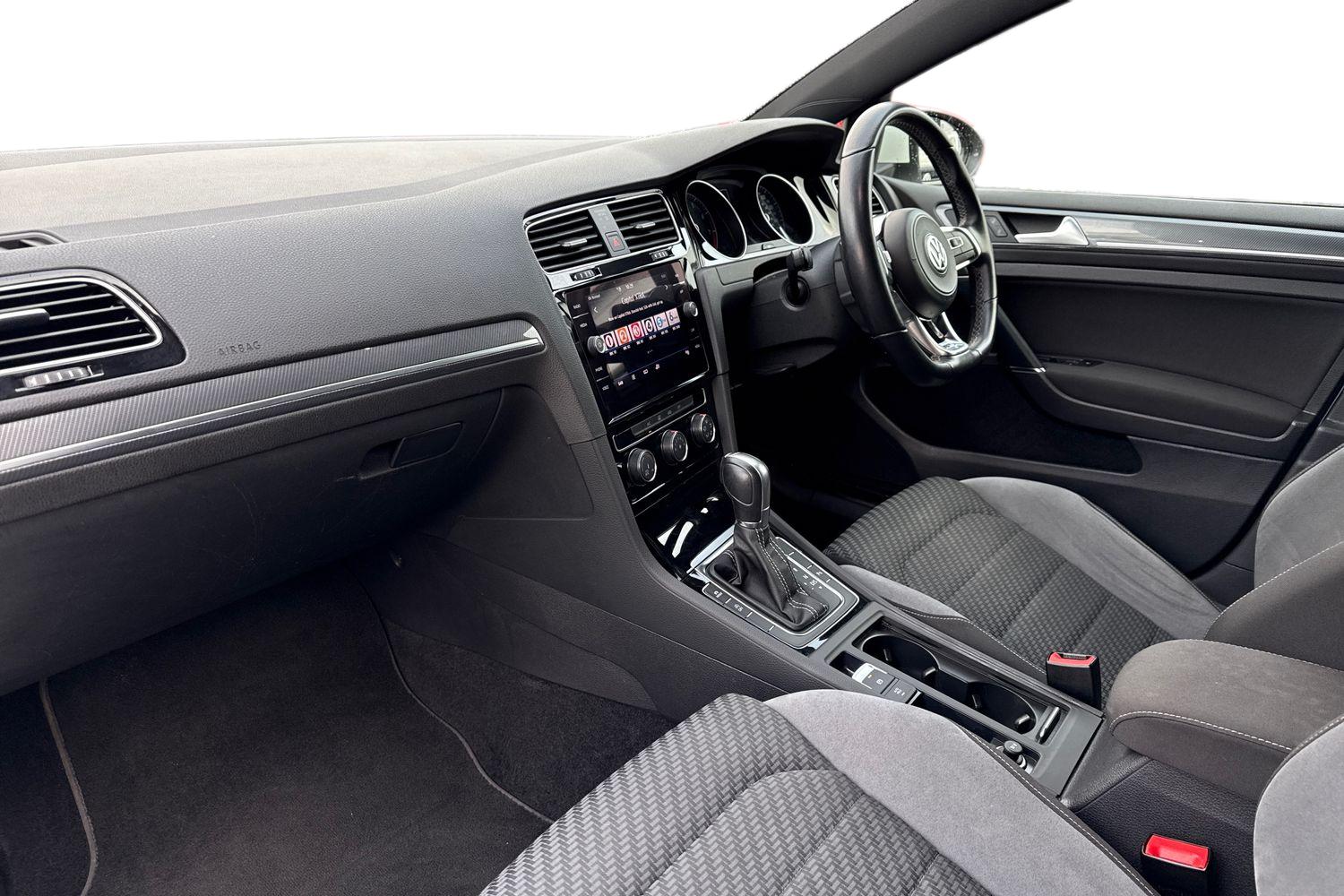 Used Volkswagen Golf 2019 for sale - 77172513: Photo 14