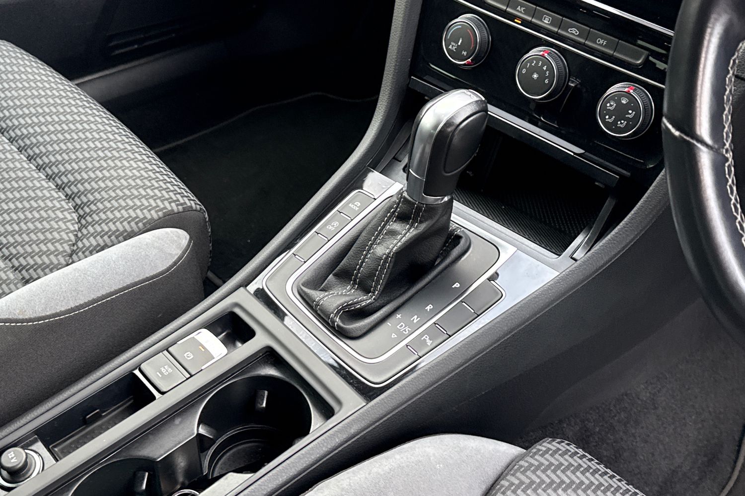 Used Volkswagen Golf 2019 for sale - 77172513: Photo 22