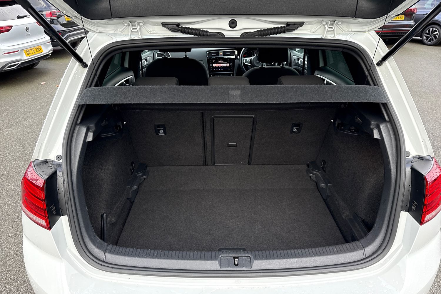 Used Volkswagen Golf 2019 for sale - 77172513: Photo 6