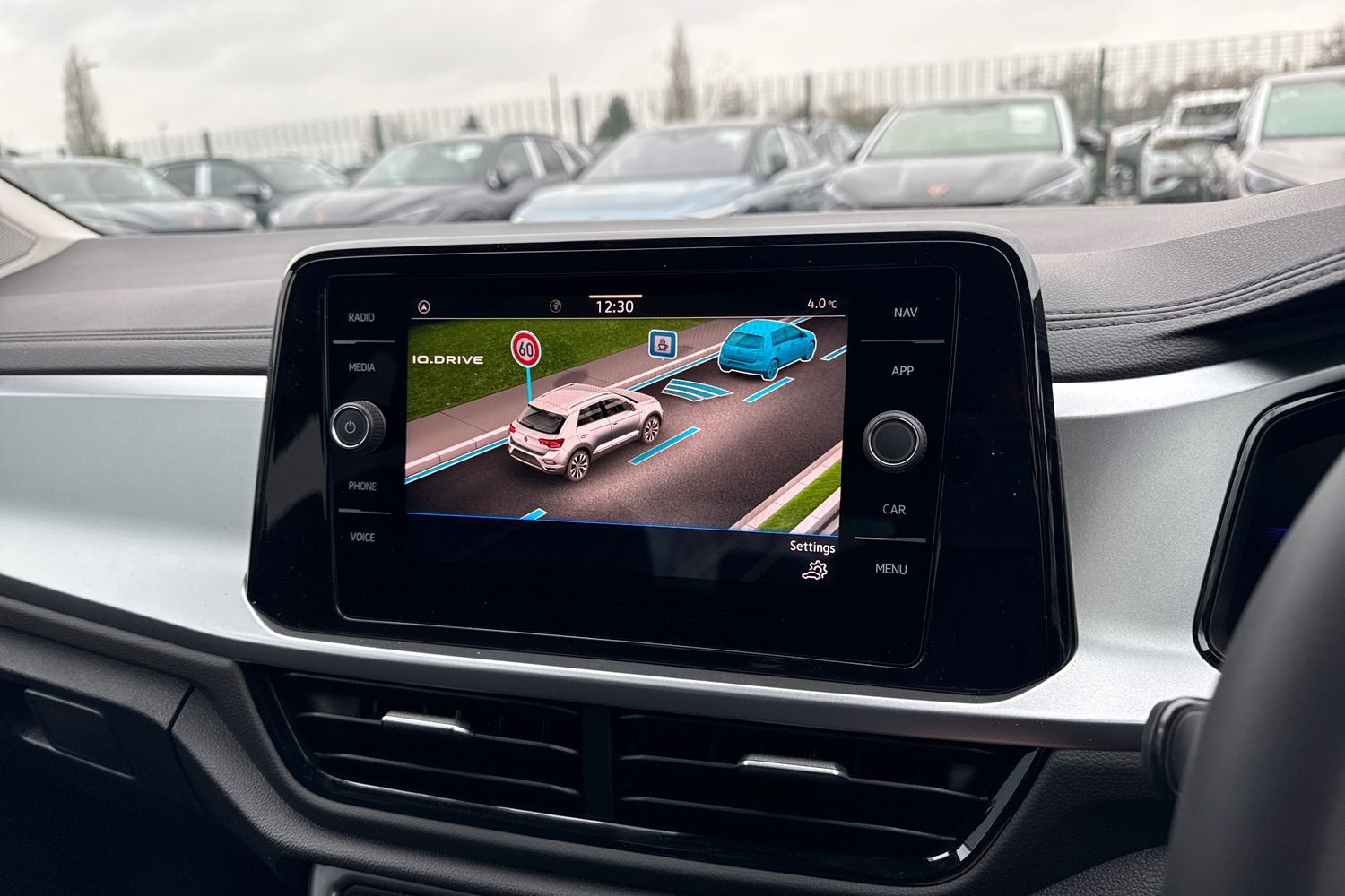 Used Volkswagen T-Roc 2026 for sale - 77649274: Photo 43