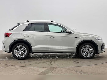 Used Volkswagen T-Roc 2025 for sale - 78422232: Photo