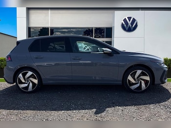 Used Volkswagen Golf 2026 for sale - 78451977: Photo