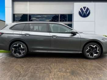 Used Volkswagen Passat 2025 for sale - 73757904: Photo