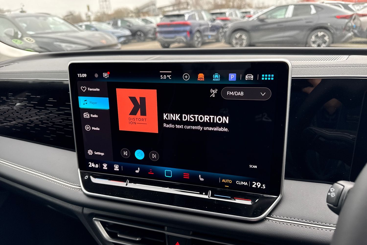 Used Volkswagen Touran 2026 for sale - 77319422: Photo 41