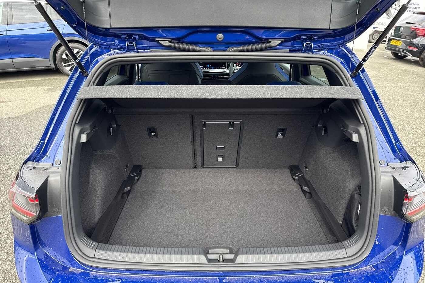 Used Volkswagen Golf 2025 for sale - 77897692: Photo 10