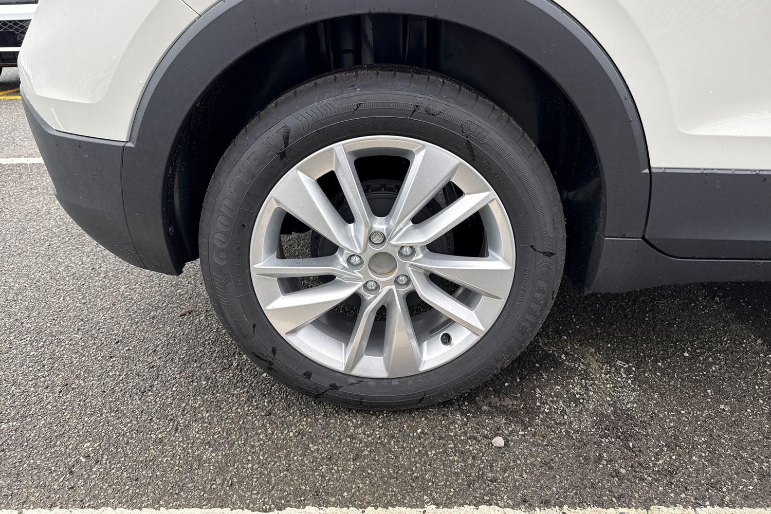 Used Volkswagen T-Cross 2025 for sale - 76495450: Photo 11