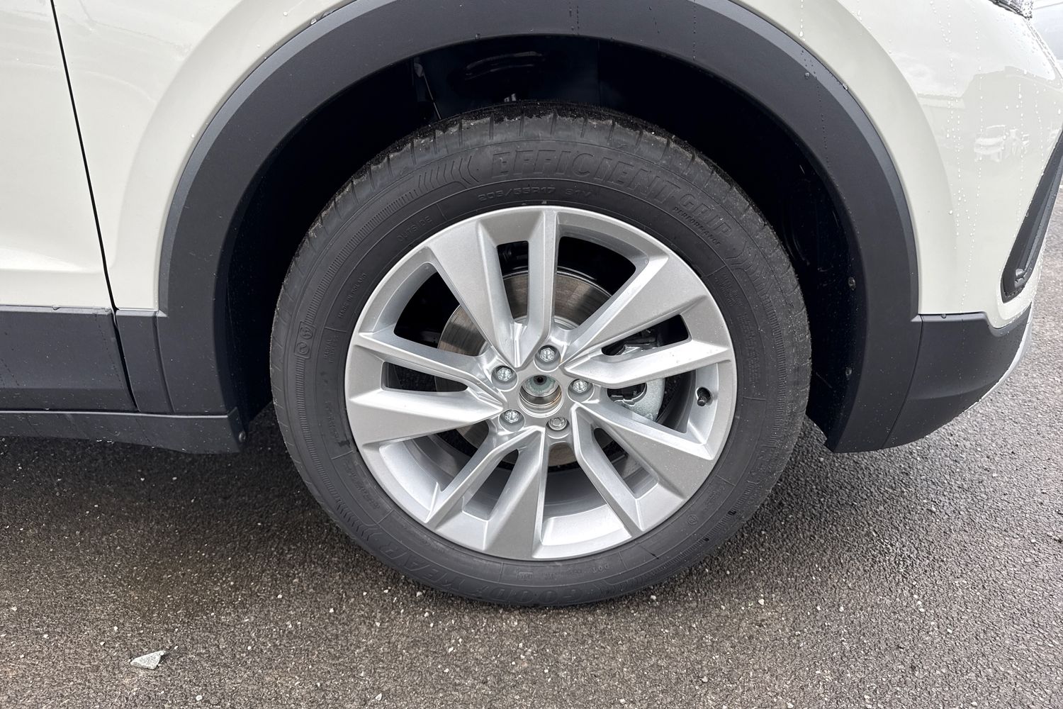 Used Volkswagen T-Cross 2025 for sale - 76495450: Photo 12