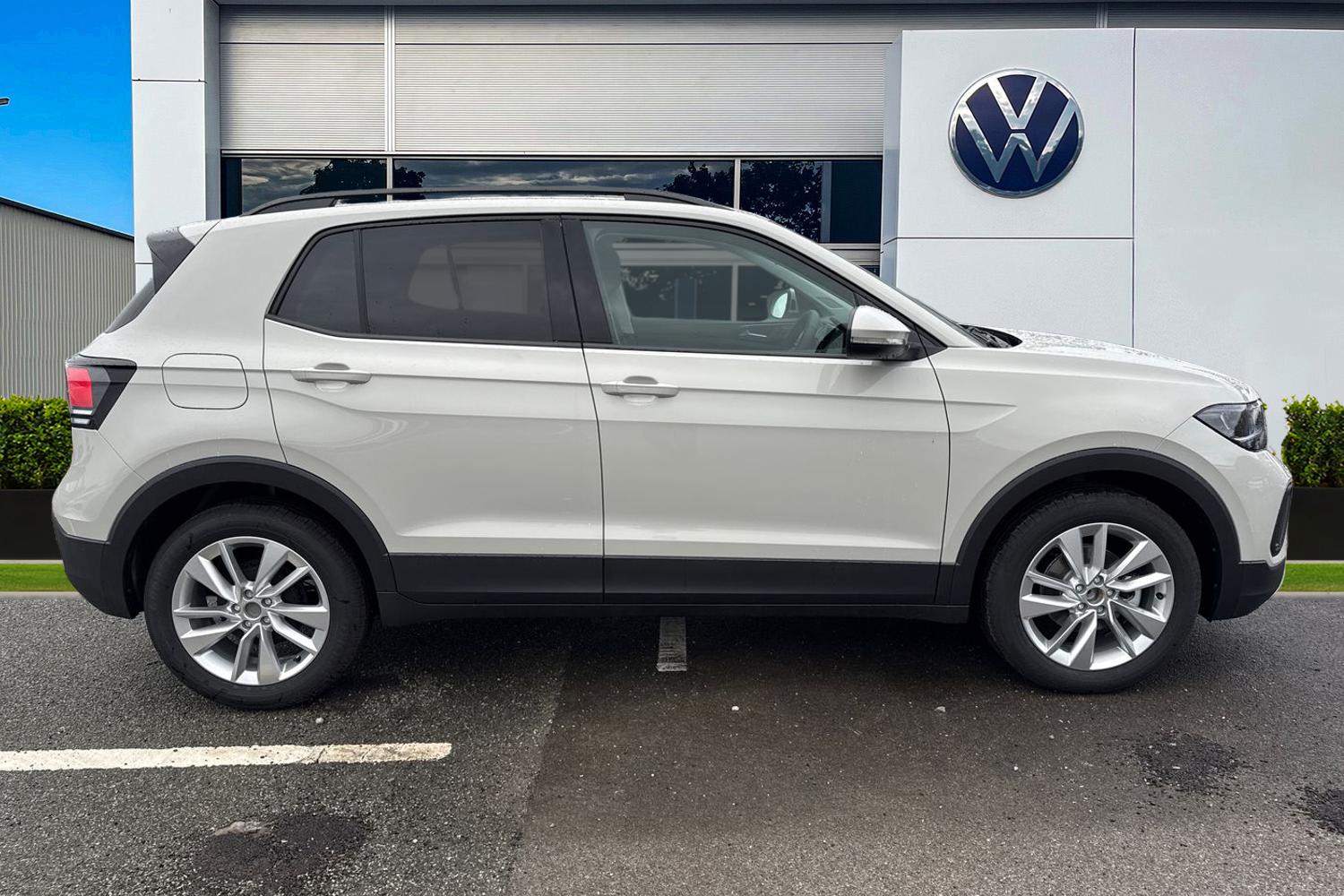 Used Volkswagen T-Cross 2025 for sale - 76495450: Photo 3