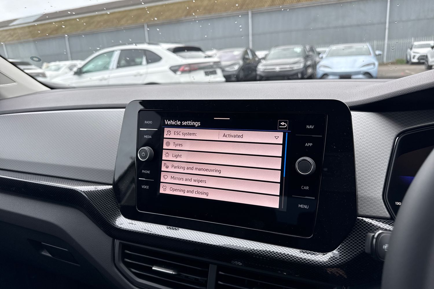 Used Volkswagen T-Cross 2025 for sale - 76495450: Photo 40