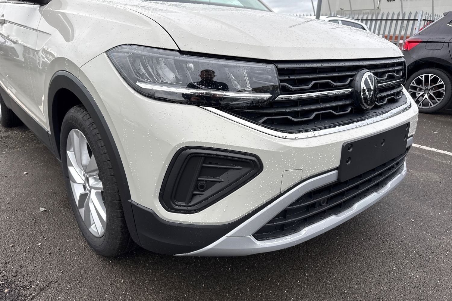 Used Volkswagen T-Cross 2025 for sale - 76495450: Photo 8