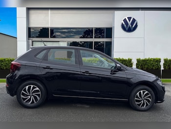 Used Volkswagen Polo 2023 for sale - 76197652: Photo 3