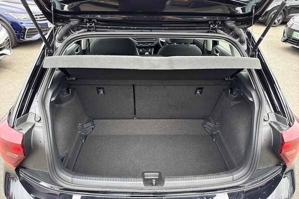 Used Volkswagen Polo 2023 for sale - 76197652: Photo 6