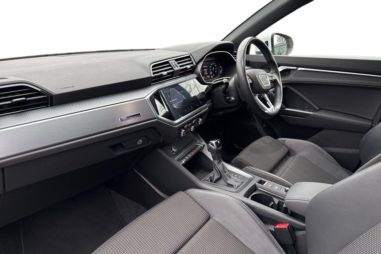 Used Audi Q3 2020 for sale - 77429617: Photo 15