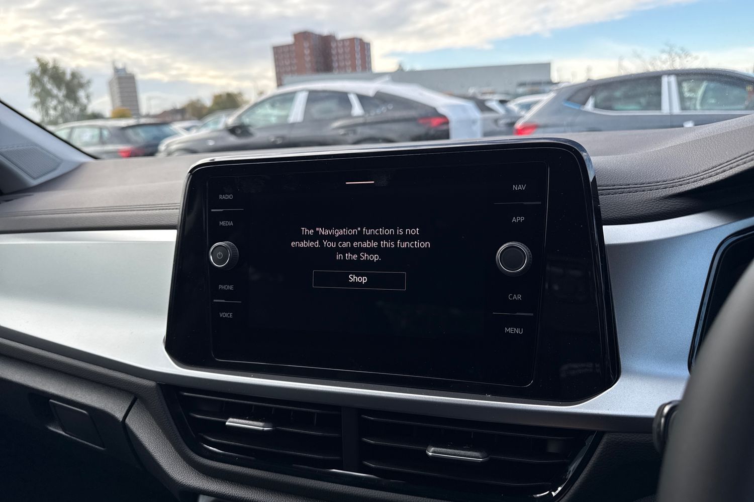 Used Volkswagen T-Roc 2025 for sale - 76374774: Photo 41