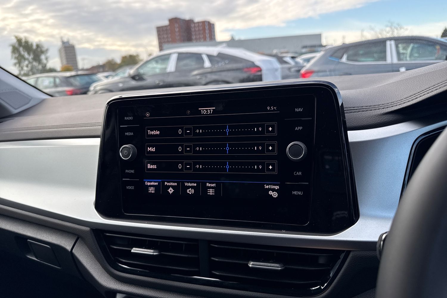 Used Volkswagen T-Roc 2025 for sale - 76374774: Photo 45