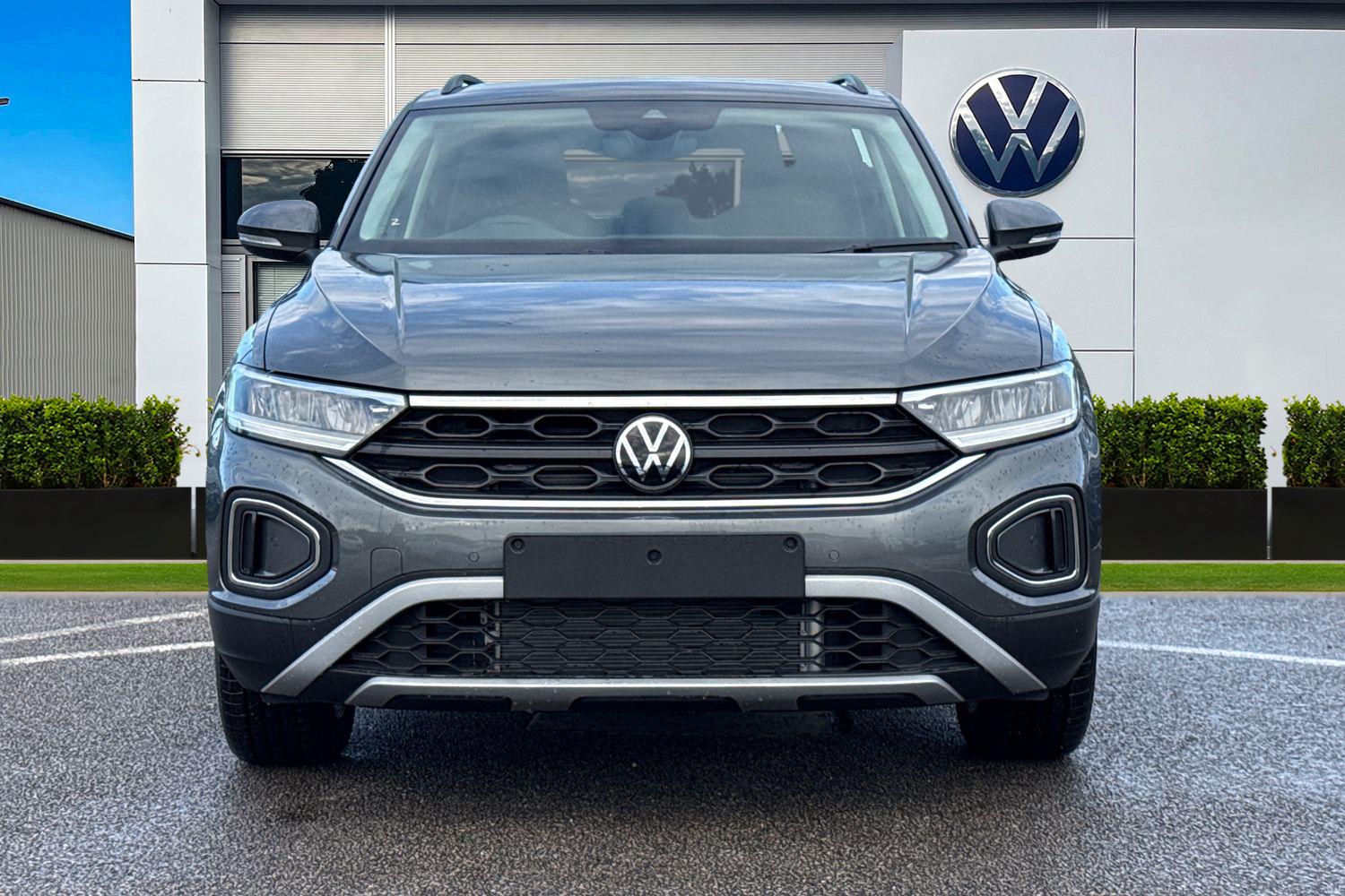Used Volkswagen T-Roc 2025 for sale - 76374774: Photo 5