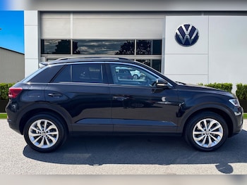 Used Volkswagen T-Roc 2025 for sale - 79112231: Photo