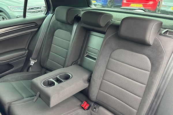 Used Volkswagen Golf 2018 for sale - 76148844: Photo 19
