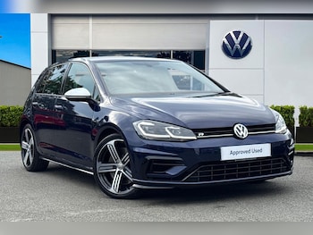 Volkswagen - Golf