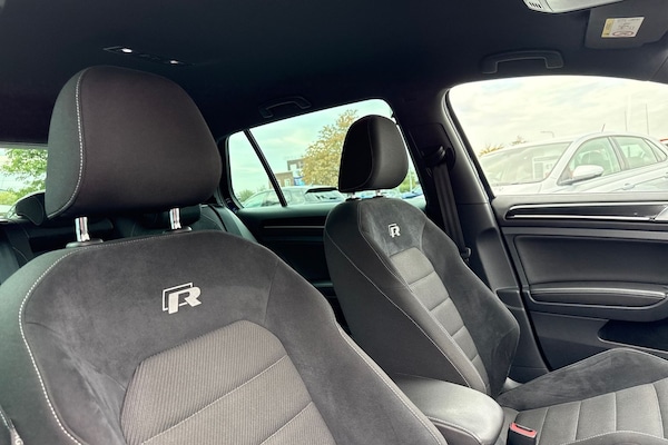 Used Volkswagen Golf 2018 for sale - 76148844: Photo 24