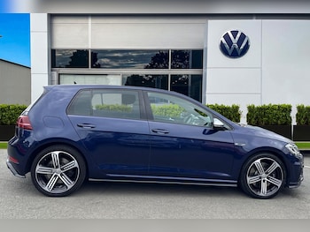 Used Volkswagen Golf 2018 for sale - 76148844: Photo 3