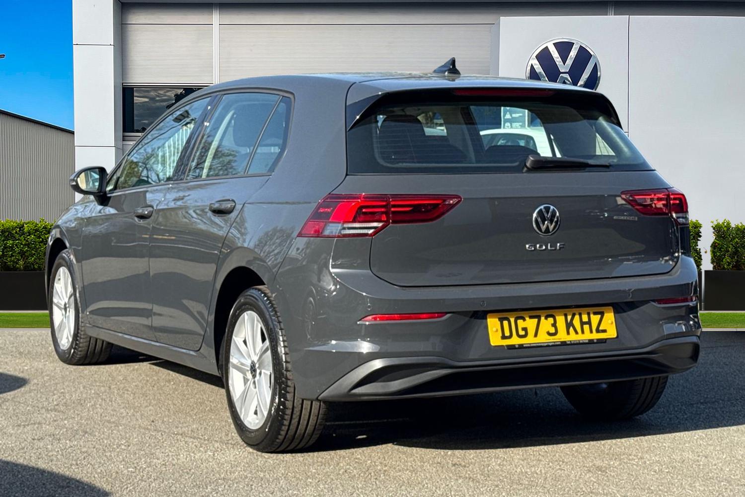 Used Volkswagen Golf 2023 for sale - 78189990: Photo 2