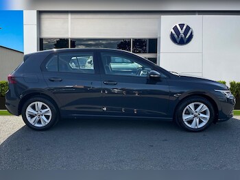 Used Volkswagen Golf 2023 for sale - 78189990: Photo