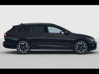 Used Volkswagen Golf 2025 for sale - 74360805: Photo