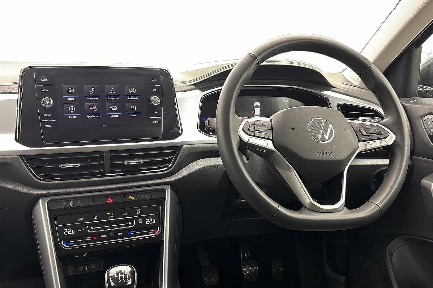 Used Volkswagen T-Roc 2025 for sale - 77879181: Photo 2