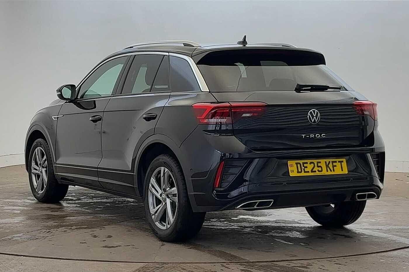 Used Volkswagen T-Roc 2025 for sale - 76469320: Photo 3