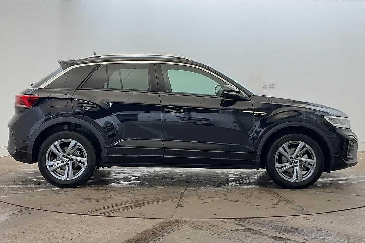 Used Volkswagen T-Roc 2025 for sale - 76469320: Photo 4