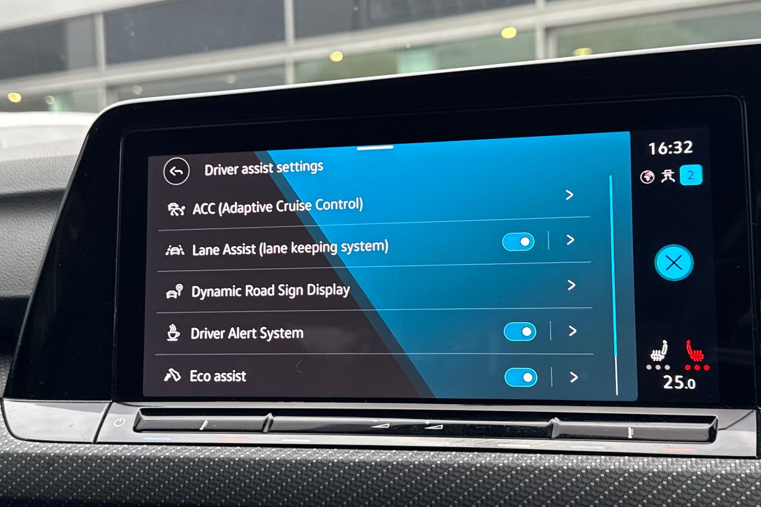 Used Volkswagen Golf 2023 for sale - 76385444: Photo 32