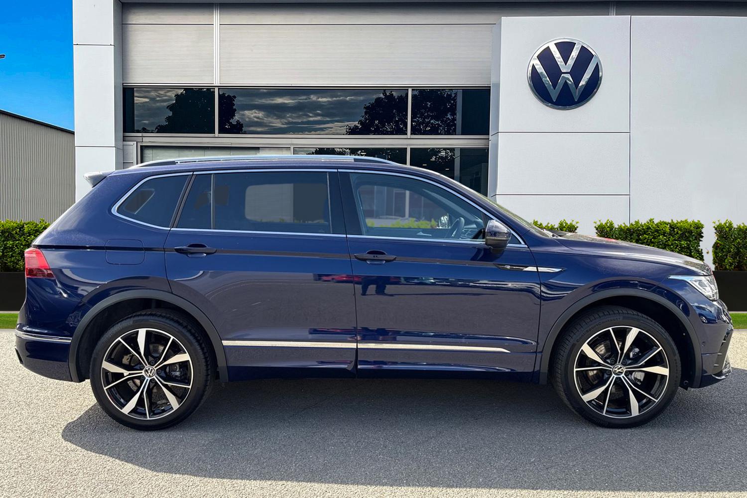 Used Volkswagen Tiguan Allspace 2025 for sale - 76847901: Photo 3