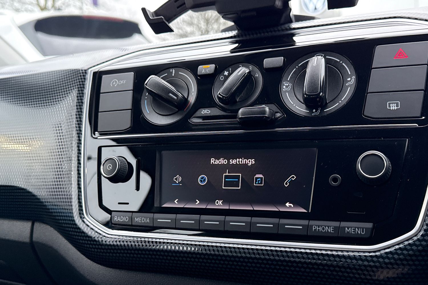 Used Volkswagen up! 2017 for sale - 77334350: Photo 17