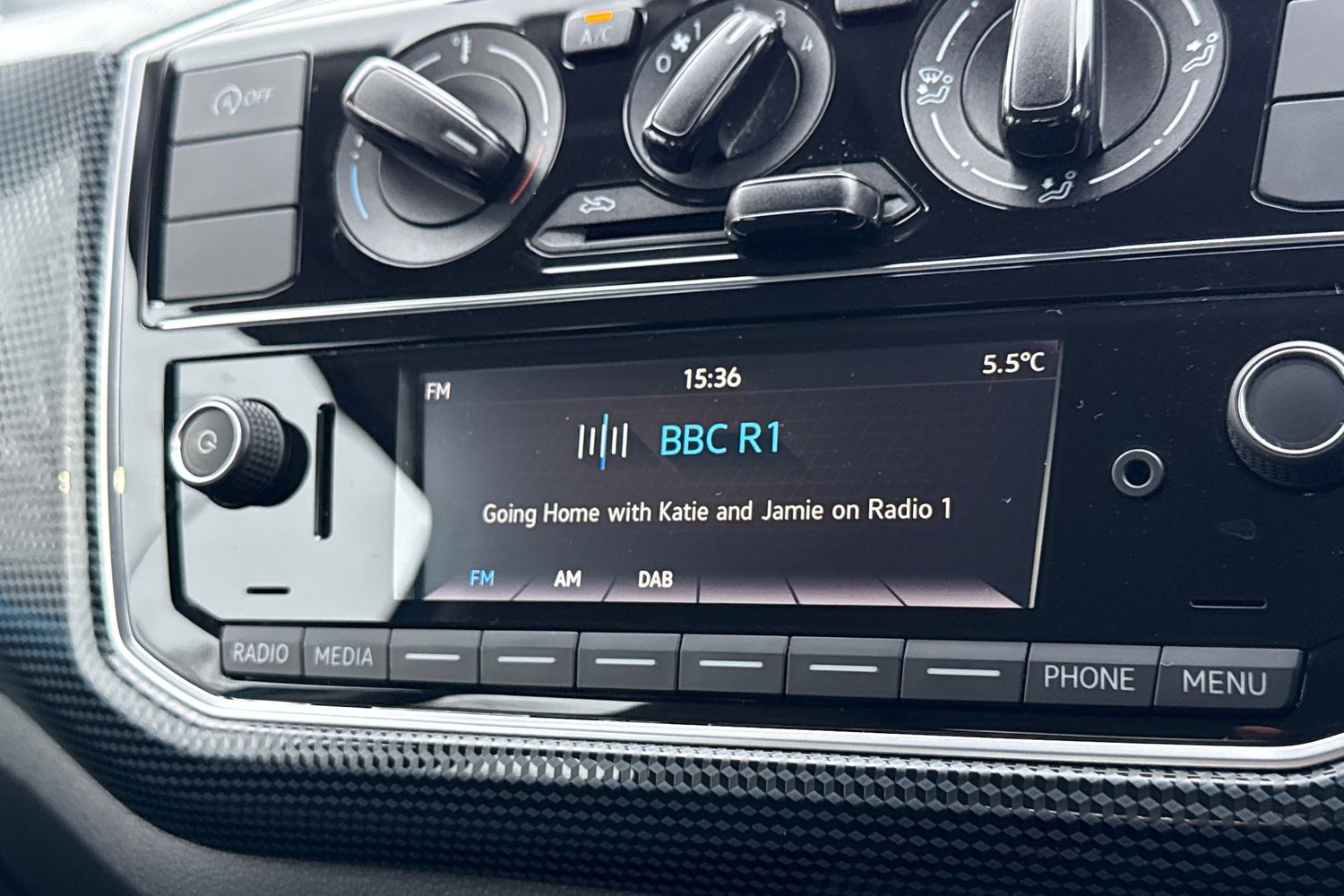 Used Volkswagen up! 2017 for sale - 77334350: Photo 27