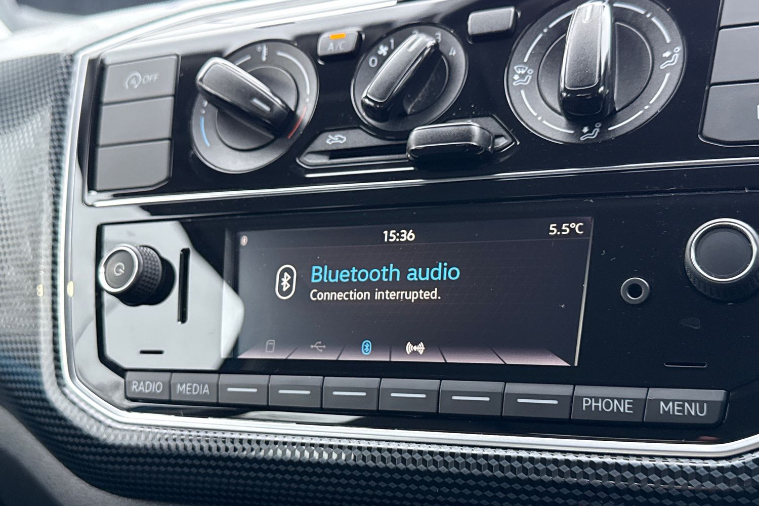 Used Volkswagen up! 2017 for sale - 77334350: Photo 28