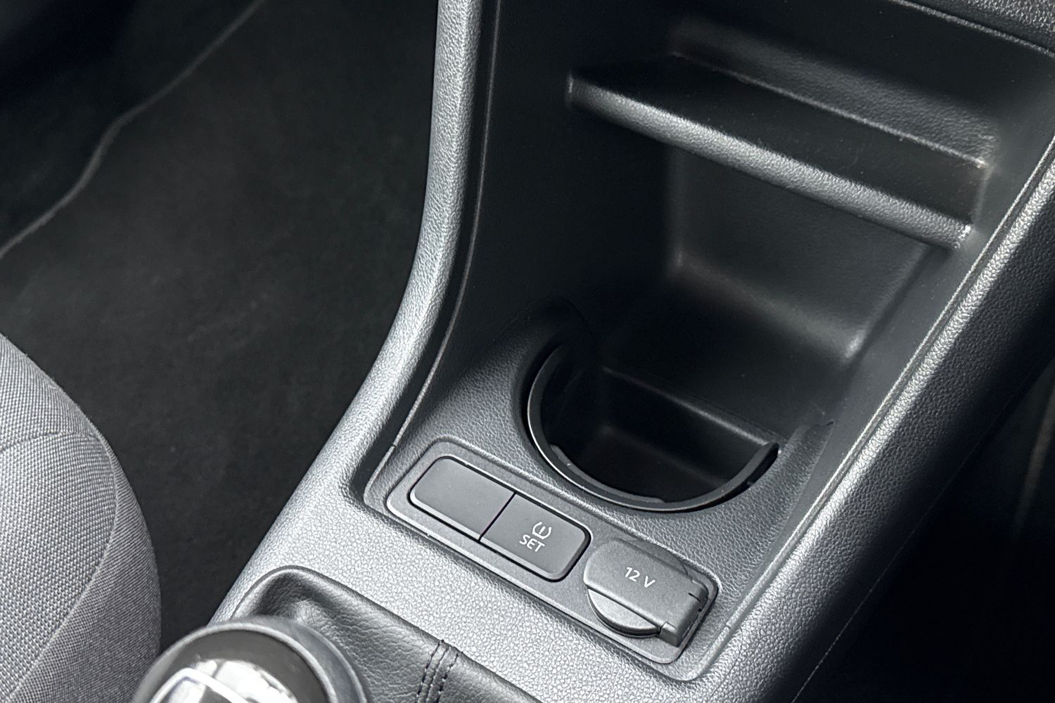 Used Volkswagen up! 2017 for sale - 77334350: Photo 32