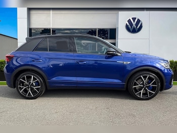 Used Volkswagen T-Roc 2025 for sale - 75560699: Photo