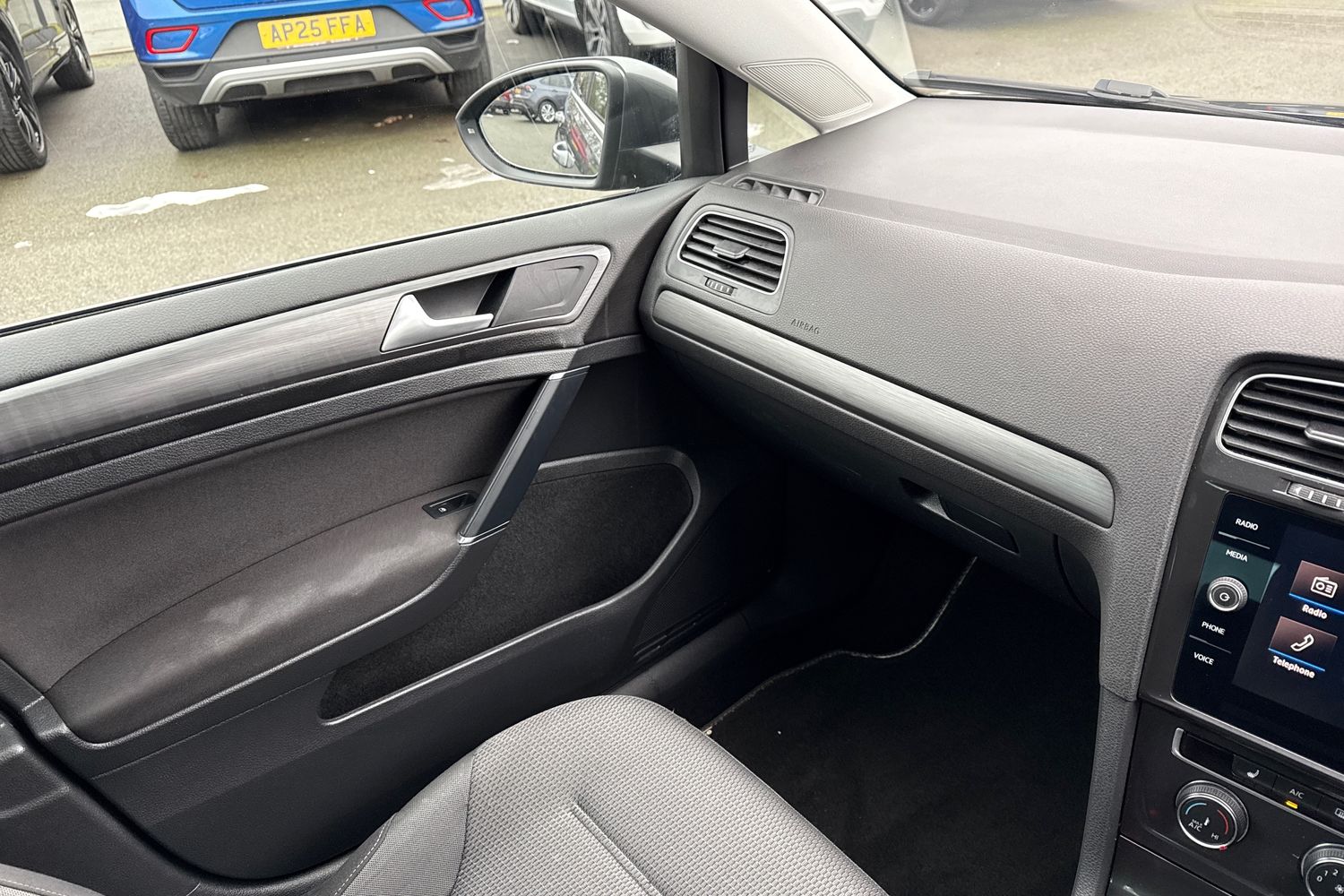 Used Volkswagen Golf 2019 for sale - 77147618: Photo 20