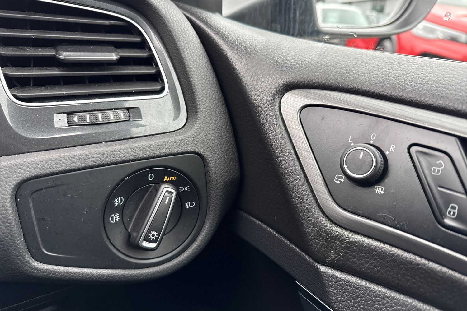 Used Volkswagen Golf 2019 for sale - 77147618: Photo 26