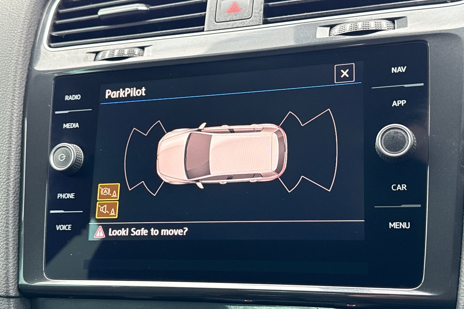 Used Volkswagen Golf 2019 for sale - 77147618: Photo 32