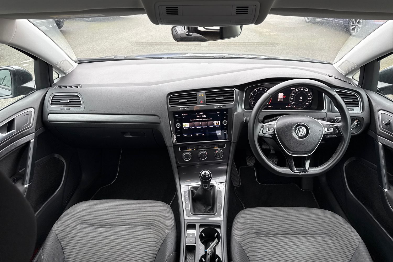 Used Volkswagen Golf 2019 for sale - 77147618: Photo 36