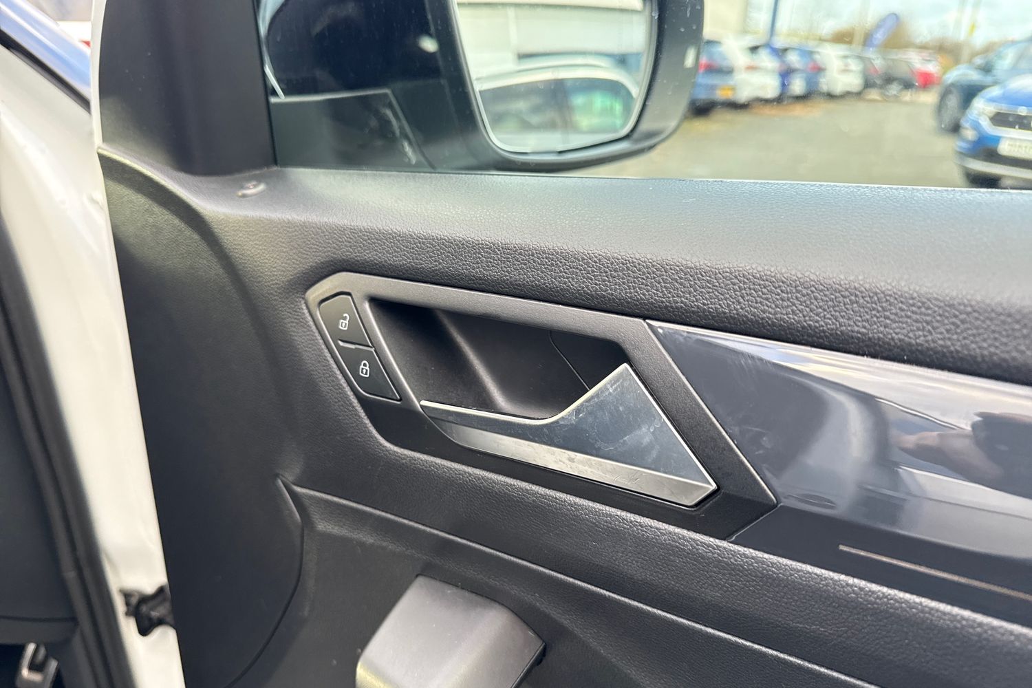 Used Volkswagen T-Roc 2019 for sale - 76902569: Photo 21