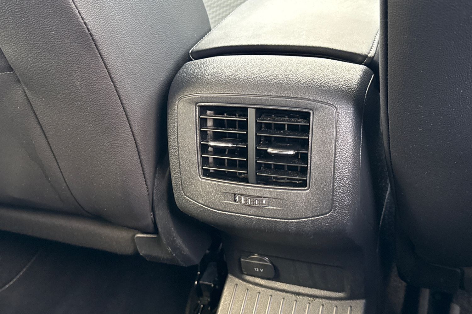 Used Volkswagen T-Roc 2019 for sale - 76902569: Photo 38