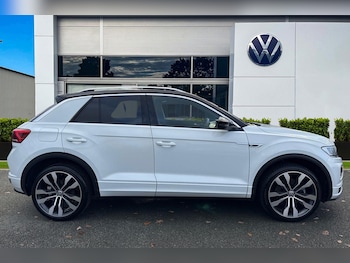Used Volkswagen T-Roc 2019 for sale - 76902569: Photo
