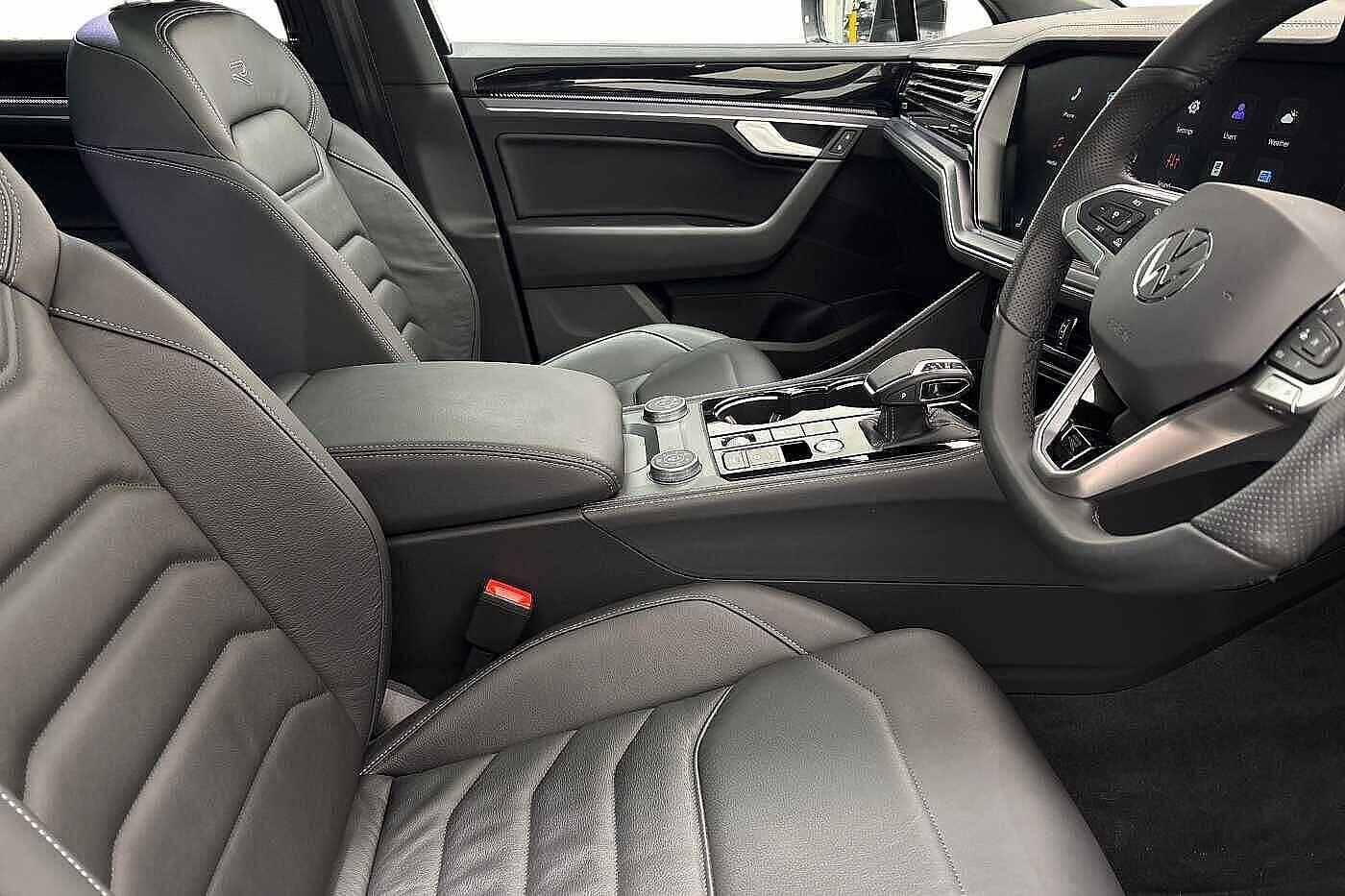 Used Volkswagen Touareg 2025 for sale - 77834846: Photo 11