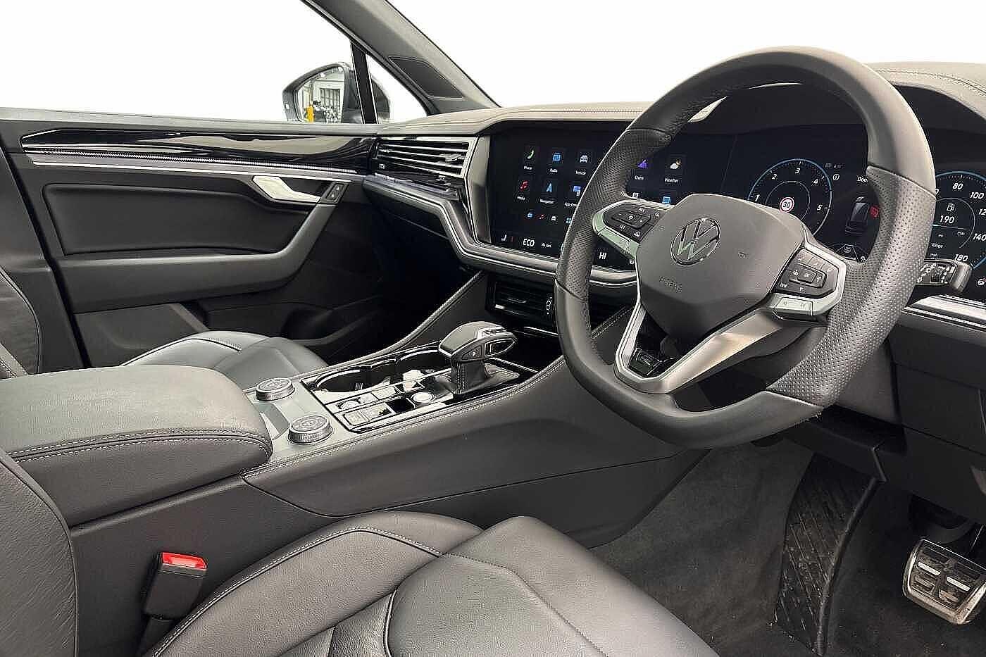 Used Volkswagen Touareg 2025 for sale - 77834846: Photo 7