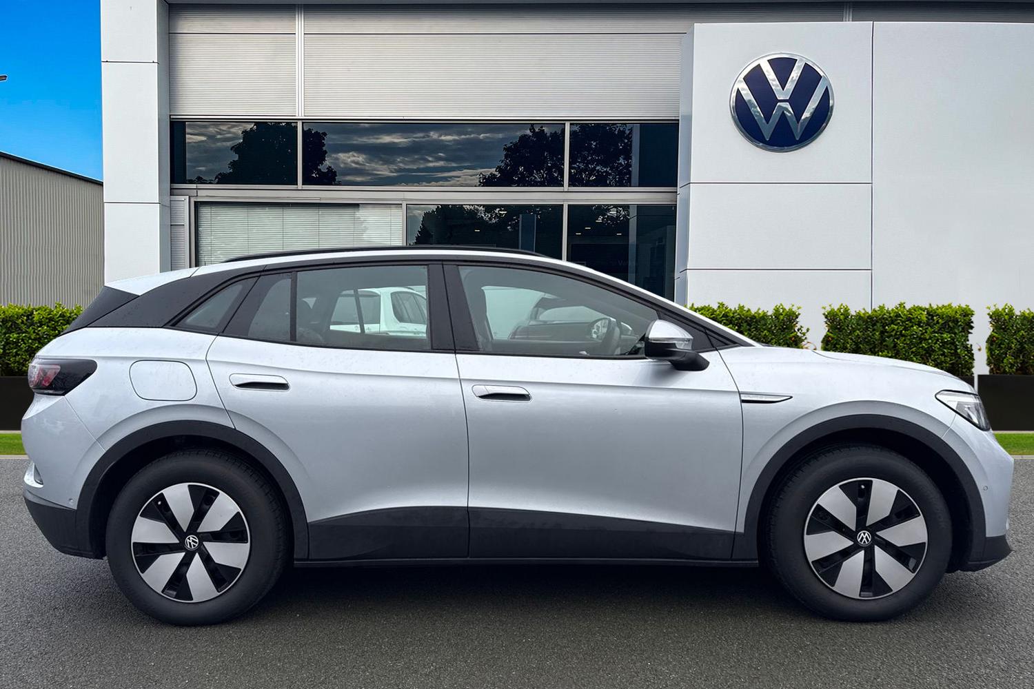 Used Volkswagen ID.4 2025 for sale - 77675036: Photo 3