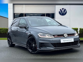 Used Volkswagen Golf 2019 for sale - 77394131: Photo